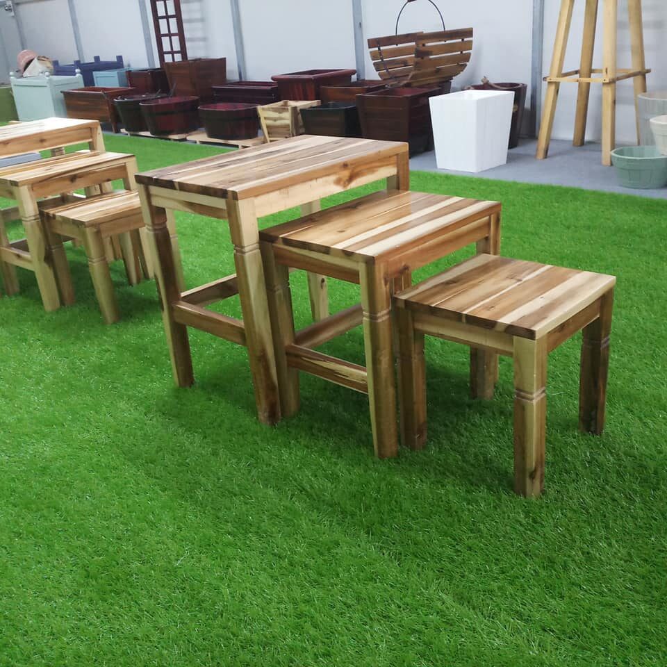 Wooden Nesting Plant Stand Tables