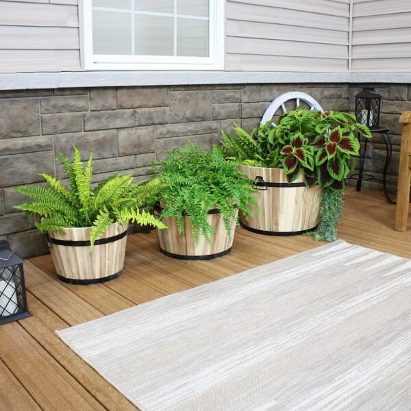 Wooden Round Planter Set - Slatted (Lifestyle)
